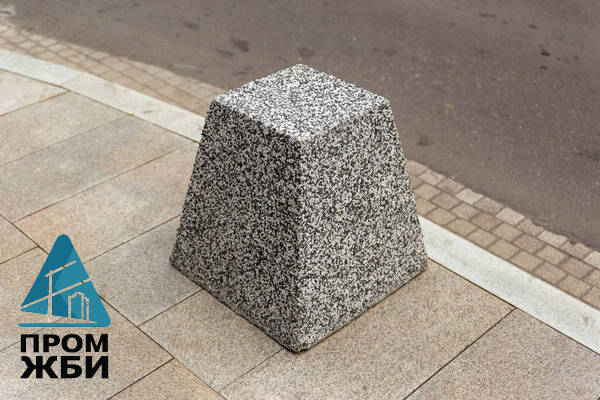 Столб ✴️ бетонный для забора купить, цена недорого, фото в Украине - интернет магазин Забор Сетка